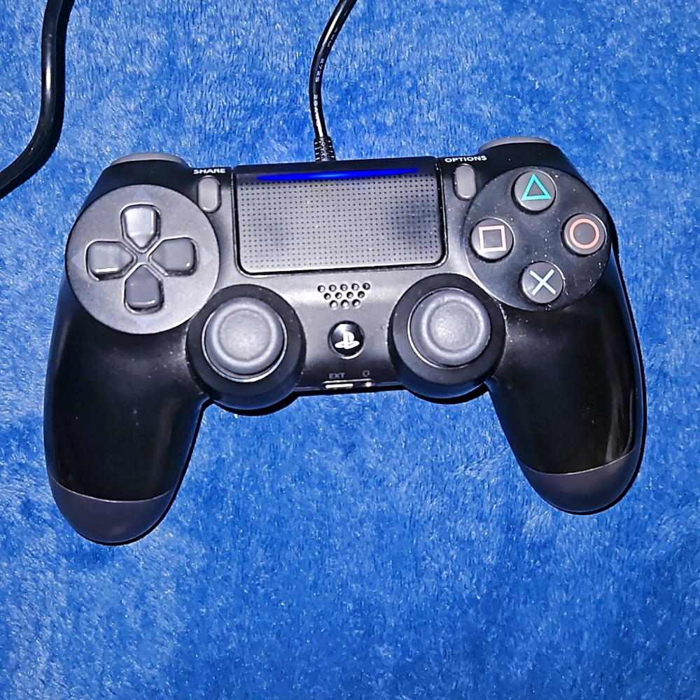 Dualshock PS4 Controller - Black